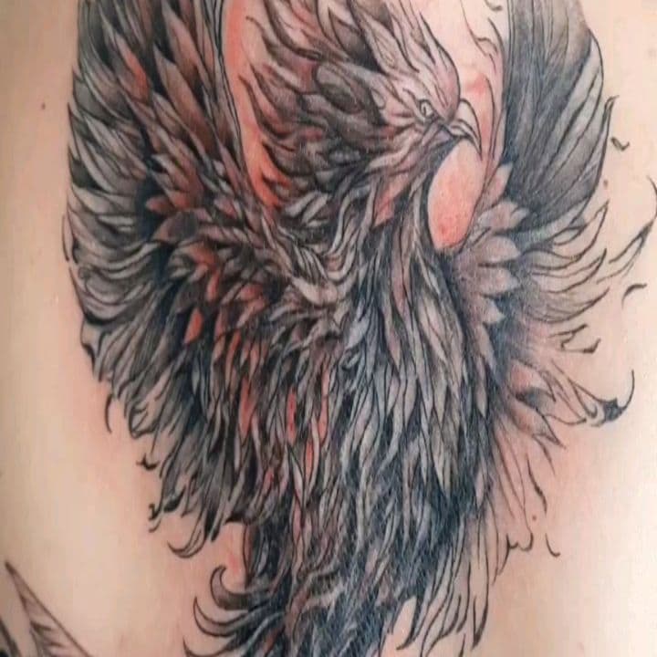 Cobertura de tatuagem. Orçamentos pelo whatsapp 41 3023-0203 #coberturatattoo #coveruptattoo #cwbtattoo #curitibatattoo #tattoocuritiba #tattoo #tatuagem