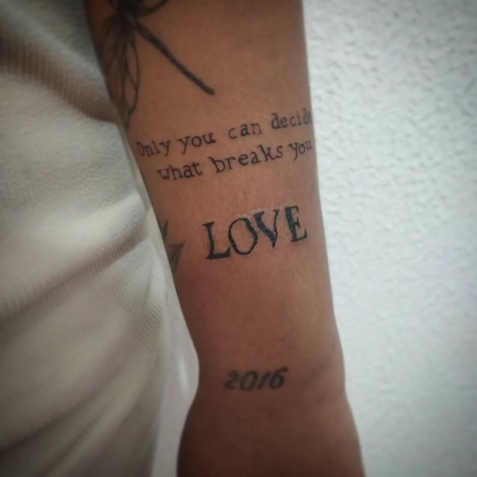 Love
•
Alguns horários disponíveis para a semana. 🎨
#tattooed #tatuagemfeminina #tattooideas #tattoostyle #tatuagem #tatuagemdelicada #tatuagemmasculina #tattoo #tattooist #tattooart