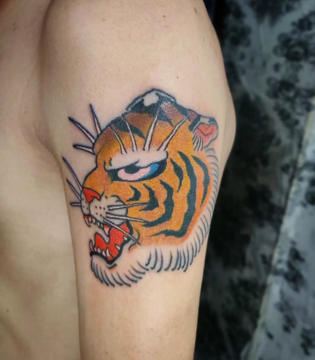 Tigrinho 🐯.
.
.
.
Dúvidas e agendamentos via Whatsapp 📟🤗.
.
.
.
#tigre #tiger #tora #tigretattoo #tigertattoo #tattoo #wabori #traditionaltattoo #irezumi #traditionaljapanesetattoo 
#japanesetattoo #tattooflash