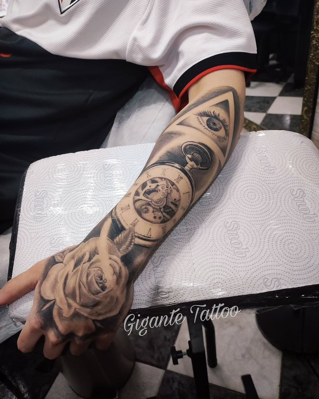 Mais uma sessão no fechamento de braço!
Agende a sua pelo whatsapp
96538-0366
#tattoo#tattoolife#tattoostyle#tatuagem#tatuado#tatuador#gigantetattoo#estudiodetatuagem#mesquita#mesquitarj#nilopolis#novaiguaçu#anchieta#pavuna#vilaemil#saojoaodemeriti#edsonoassos l#rj