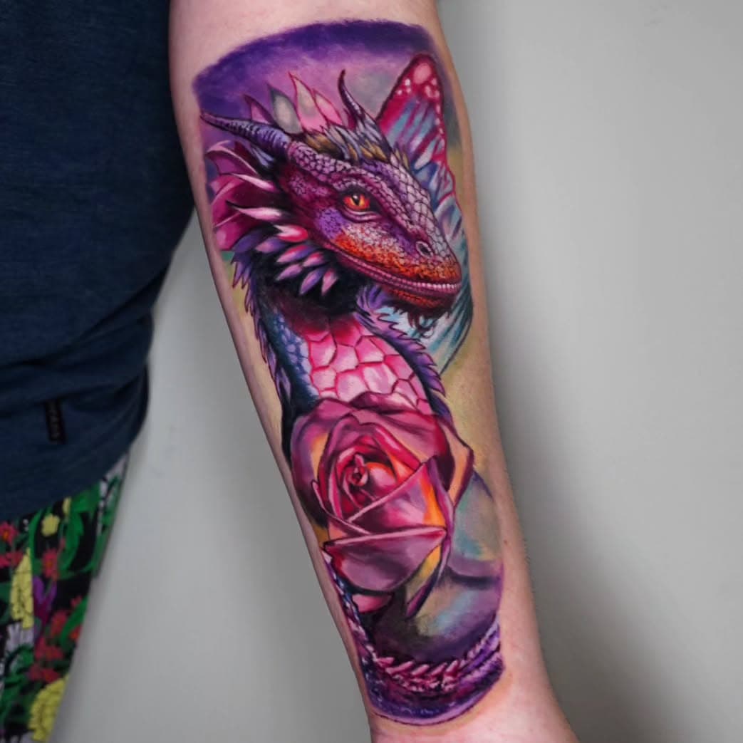 Finished this one up for Jane, mostly healed. So so so so stoked on this, please more dragons or mythological things!