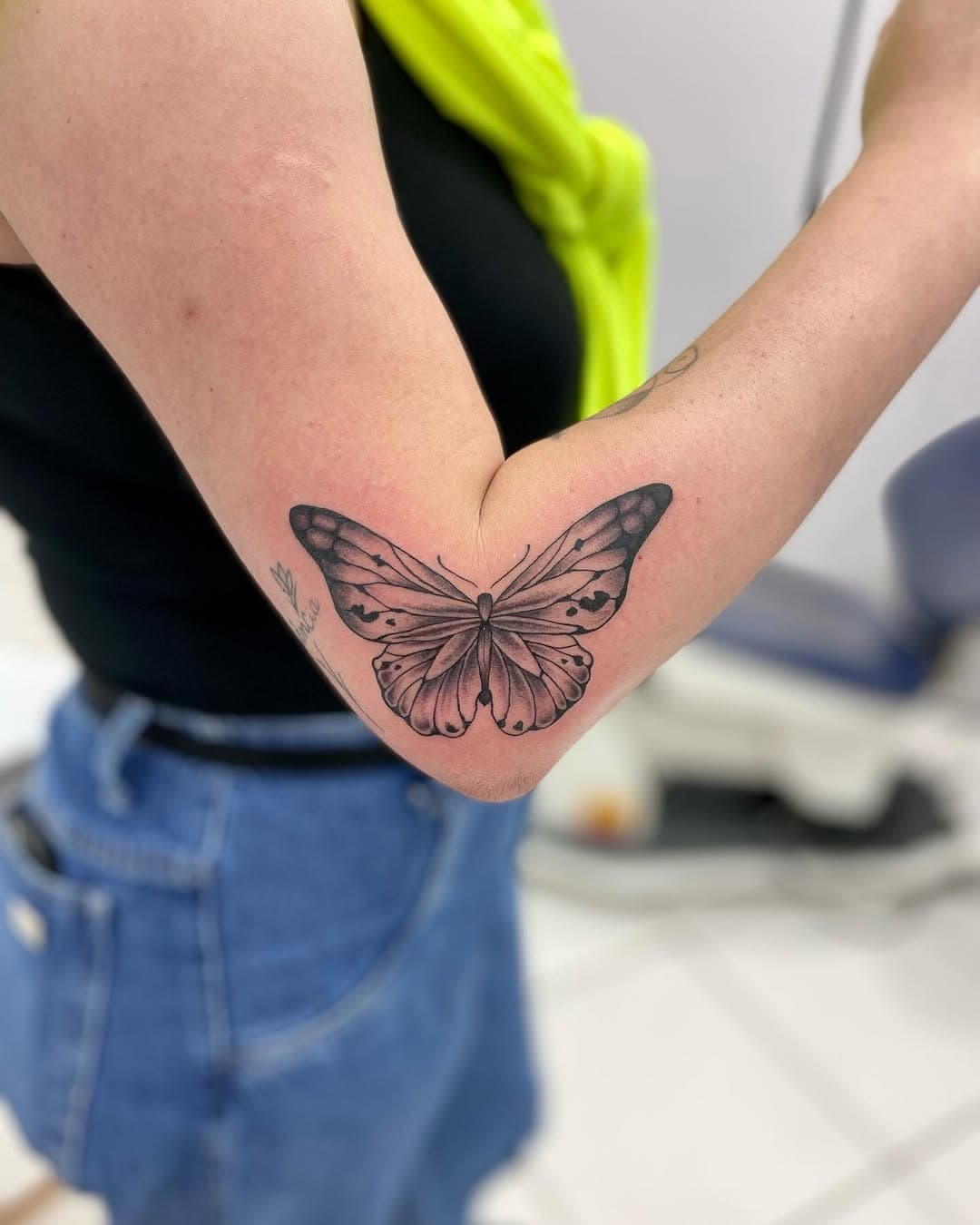 Se transforme em cada detalhe! 🦋

#tatuagemborboleta #tatuagemsombreada #tatuagemdelicada #tatuageminspiradora #tattooborboleta #borboleta #tatuagem #tattoopocosdecaldas #tatuagempocosdecaldas #cherryhot #cherryhottattoostudio