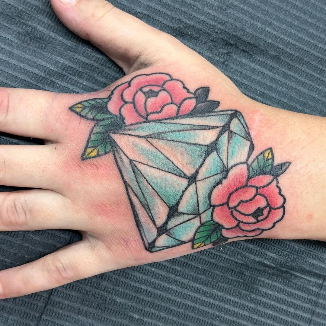 Got to make this jobstopper a couple weeks ago for Julia. Thanks for looking!! @flamingchariottattoo Walk-ins and appointments open Wed, Thurs and Friday this week!!