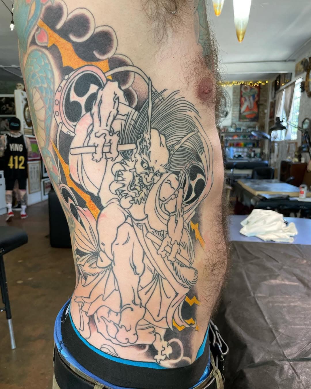 @champagnepedzi other rib panel in progress. I can’t wait to get back into this one. 

Click the link in my bio to book an appointment. 

#mckinleytattoos #tattoo #japanesetattoo #raijin #ribtattoo #glenwoodsprings #colorado #coloradotattooartist