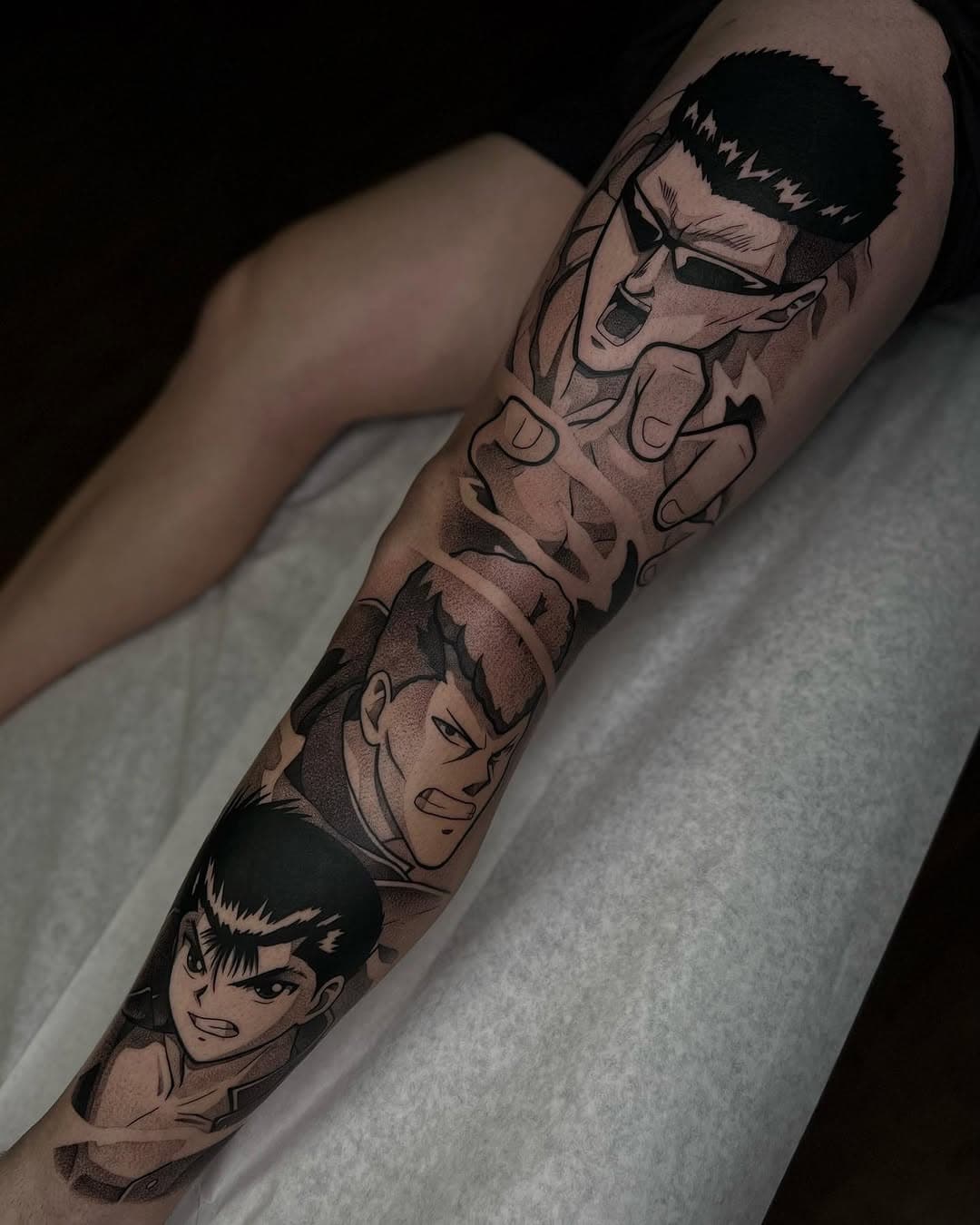 Big shout out to my client Robert for flying in from New York and sitting 2 long days back to back! Yu yu Hakusho is one of my all time favorites, so I’m super stoked to work on this sleeve some more in the coming months. 

What anime would you want as a sleeve? 

Done with @allegoryink @creamtattoosupply @bishoprotary 

#animetattoos #animetattoo #yuyuhakusho #yusuke #toguro #kuwabara #blackworktattoo #blackwork #blackworktattooartist #animetattooartist #michigantattooartist  #michigantattooers #allegoryink #creamtattoosupply #bishoprotary