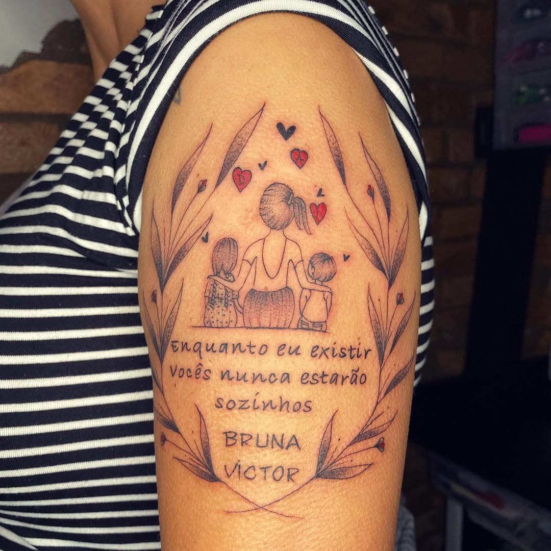 Trabalho feito para homenagear os filhos, Obrigado por me permitir criar algo tão especial tão delicado e cheio de amor. 🔥 
.
.
ORÇAMENTOS LINK NA BIO, vai direto para o meu WhatsApp 
.
. 
#tattooedgirls #tattoodelicada #finelinetattoo #abctattoo #tattooabc #tattoofilhos #tattoohomenagem #studio1307tattoo #thiagocarvalhotattoo