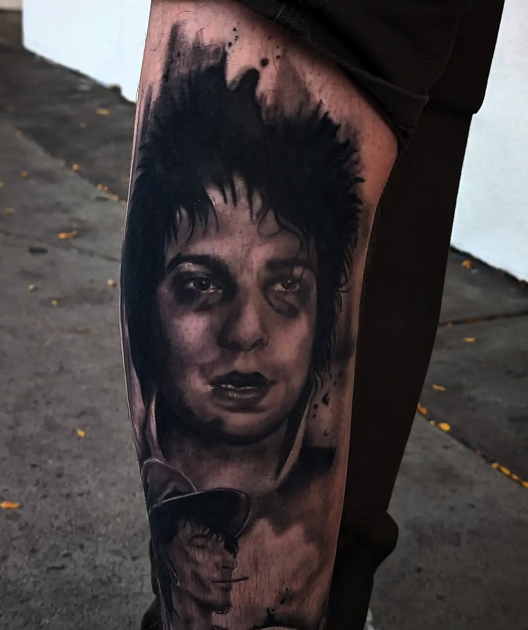 Such a sucker for healed photos 🤤
I'm booking the rest of October and November in Ventura.
Hit me up to inquire about your next appointment.

#healed #portrait #realism #tattooed #tattoo #tattoos #california #ventura #colorado #denver 
@naturesbeasttattoocare