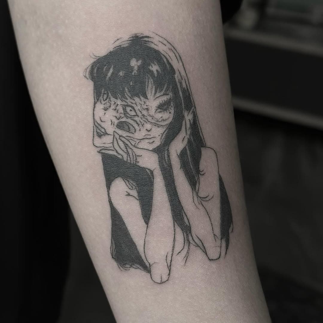 Tatuaje hecho por @fine_line_arts 

#anime #animetattoo #fineline #finelinetattoos #alamedasehercules #calleferia #lasacracoronatattoo