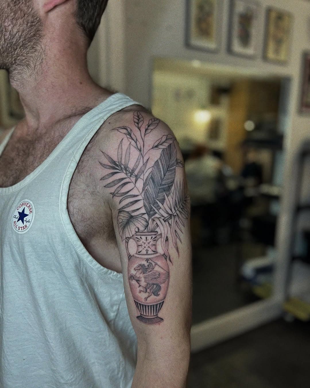 One from some time ago! Would like to say thank you to everyone for your unconditional support in the past year 💕🙏🏼 haven’t been posting much but your love never stopped !! Please remember to contact @electricworkshoptattoo to book in !