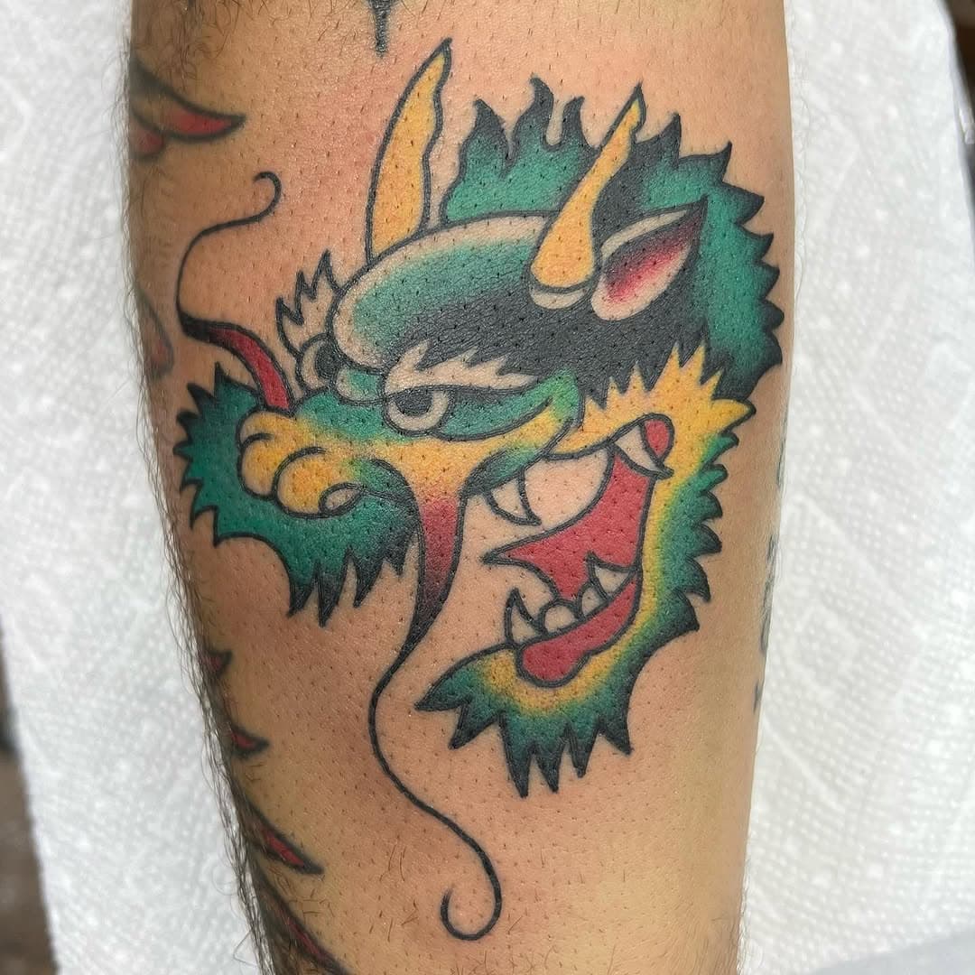 Walk in’s welcome daily!

#leapoffaithtattoo #traditionaltattoo #brightandbold #boldwillhold #dragontattoo #tattoo #tradworkers #traditional #az #northernarizona #prescottarizona