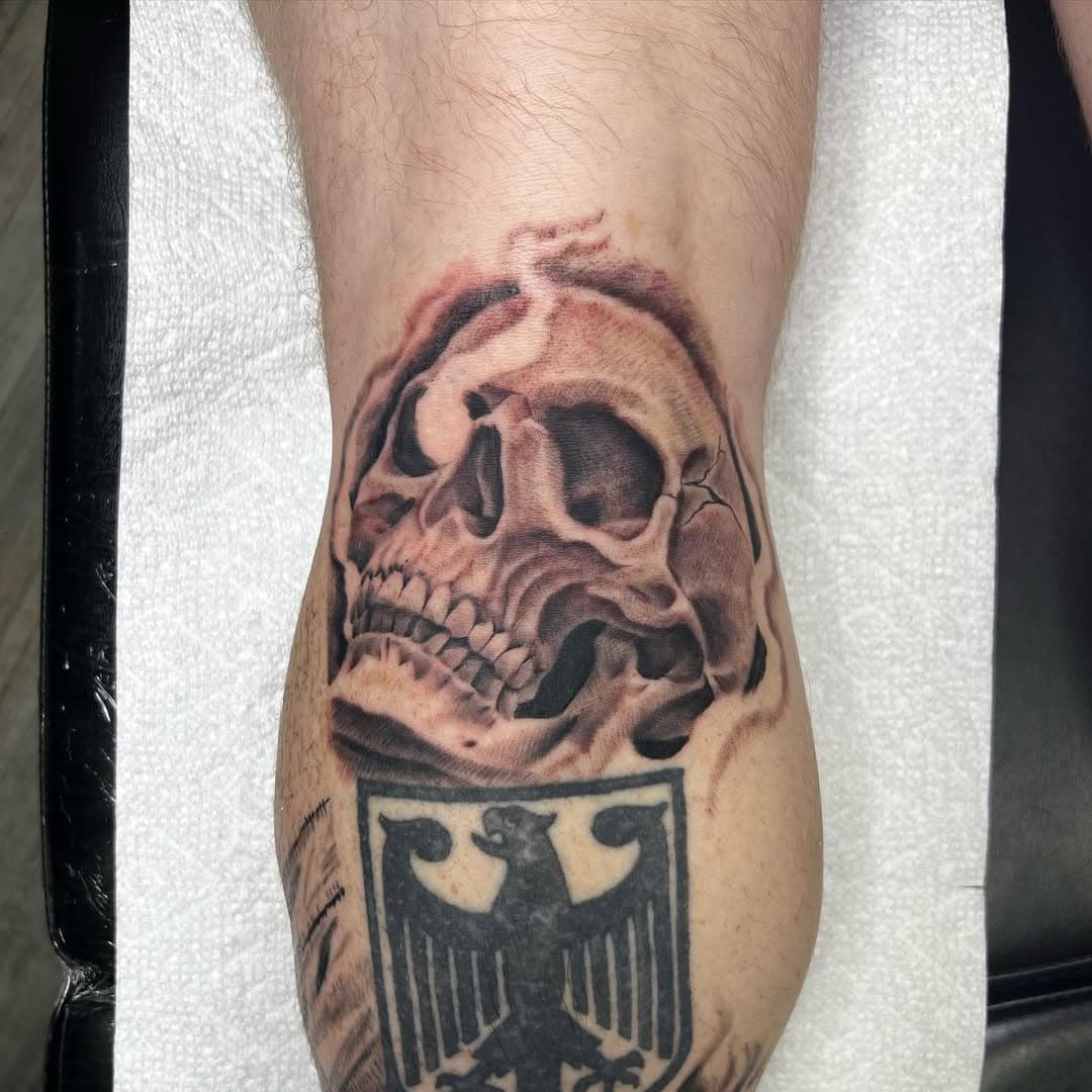 💀 @savageink.tattoos #tattoo #tattoos #skull #ink #art #tattooshop #tattooartist #savageink