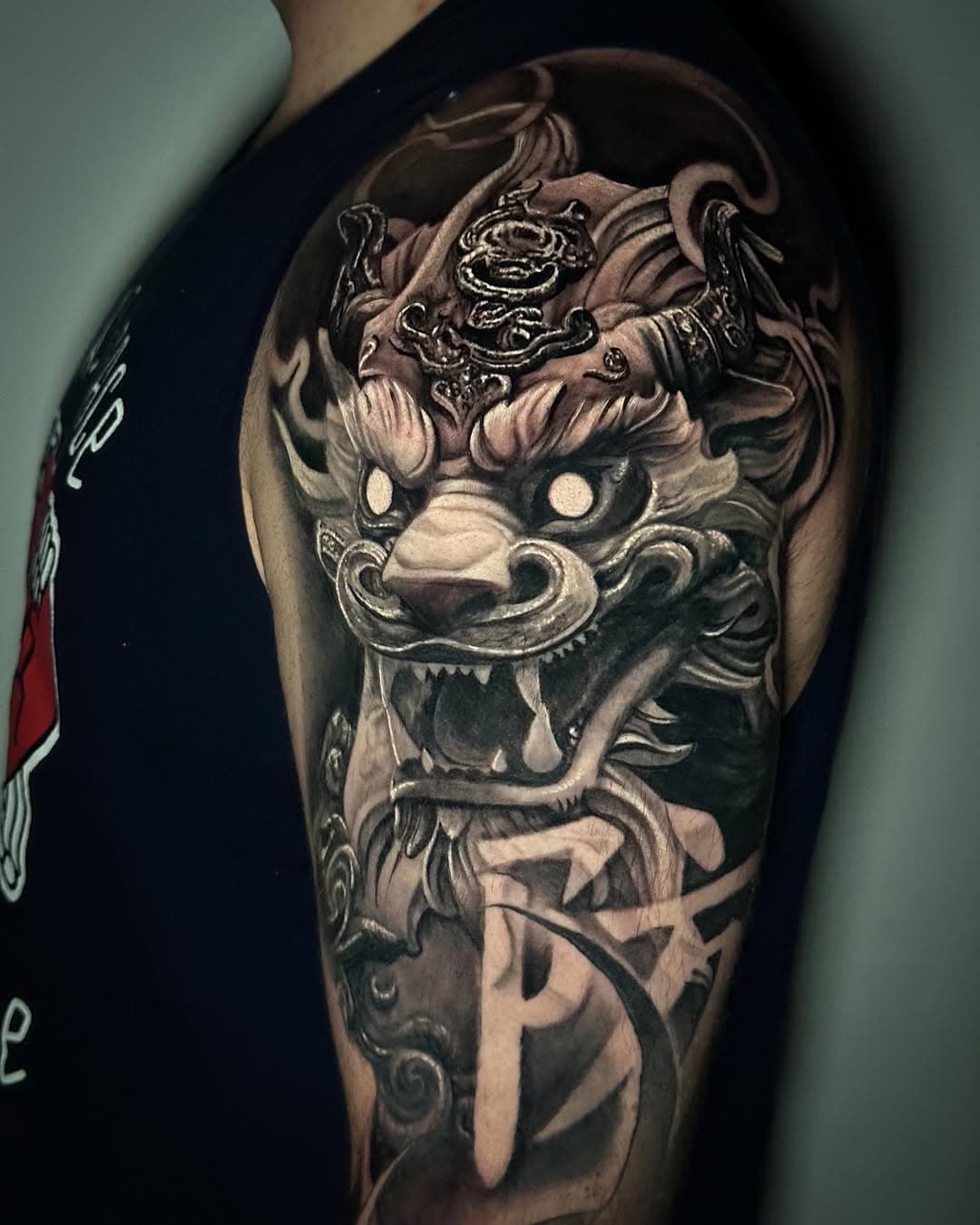 Foo dog finished. Half healed half fresh. Done using @valknutrotary @fusion_ink @killerinktattoo @uktta @thedockstattooexpo  @asianinkandart @asian_inkspiration @irezumicollective #foodog