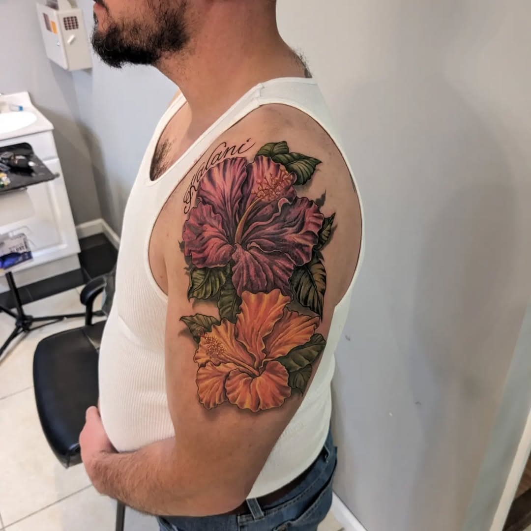 Some more cover-up action by @glassdarklyart for our friend David. He's a marine from Hawaii and the flowers represent his heritage and family. Thanks for your service and your trust brother 🙏❤️

Completed at Nicole's guest spot at the wonderful @beautiful.ink.tattoos

#hawaii #tattoo #tattoocoverup #hibiscus #hibiscustattoo #hibiscus #marine #flowertattoo #beautifulinktattoos #bluemagictattoostudio #glassdarklyart #coverup #flowers