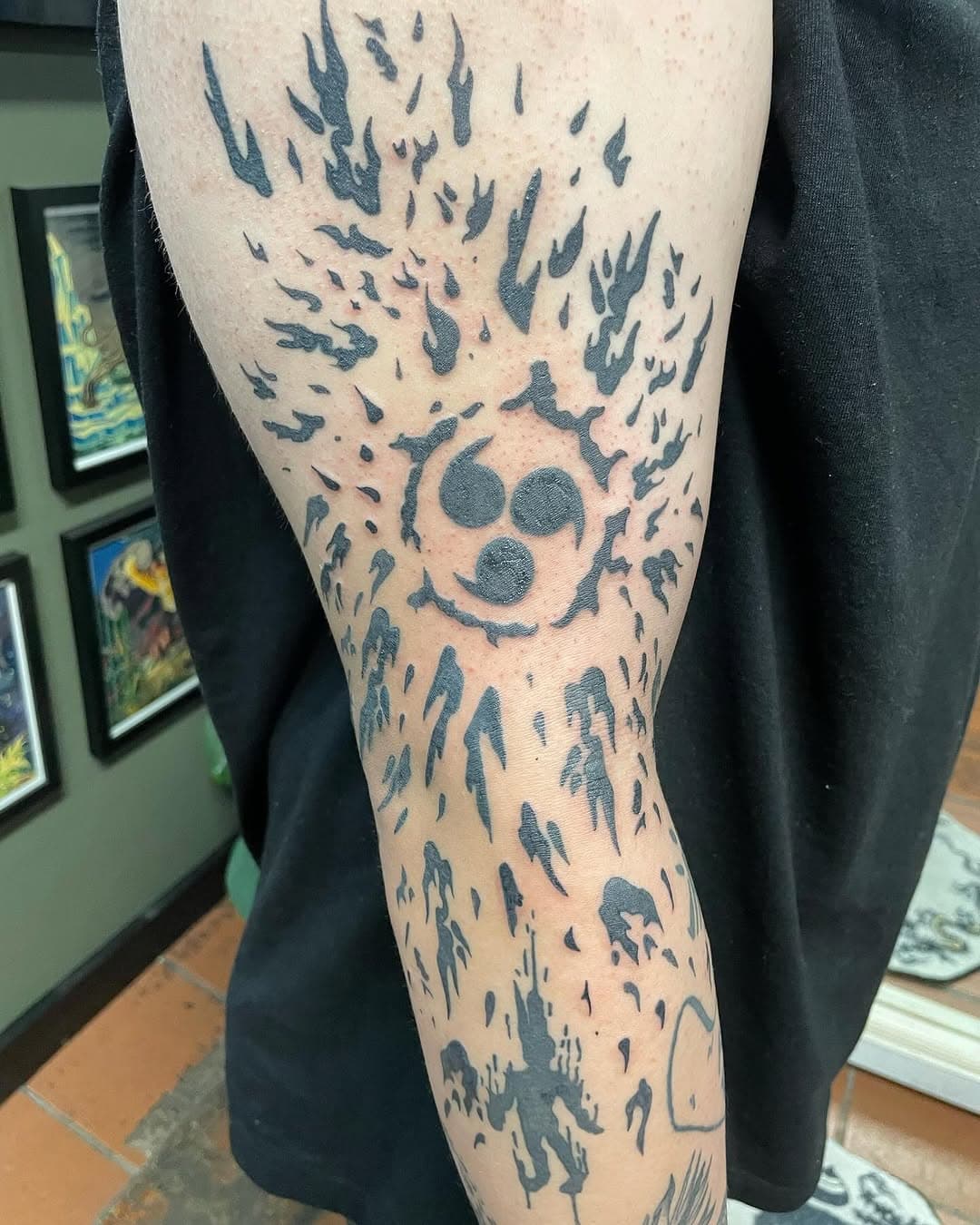 Just did the “ Cursed Mark” on @l1ld1kgirl666 thank you for the continued support!! #cursed #cursedmark #tattooshop #tatt #naruto #anime #houston