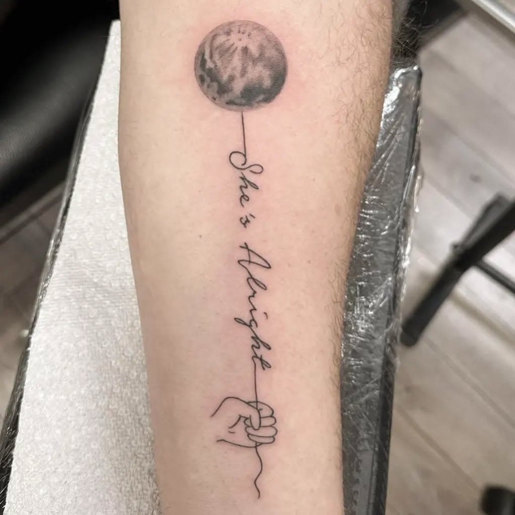 Absolutely perfect piece done by @mattkarnagetattoo. 
A creative combination of lettering, classic balloon imagery, and a celestial body. AND THE SHADING ON IT?! stunning. 
.
.
.
.
#fullmoon #fullmoontattoo #fullmoontattoony #piercings #tats #tattoo #tattoos #tattooing #tattooartist #tattoooftheday #tattooshop #professionaltattooartist #newrochelle #mountvernon #westchester #whiteplains #westchesterny #newyork #ny #nyc #yonkers #goliathneedles