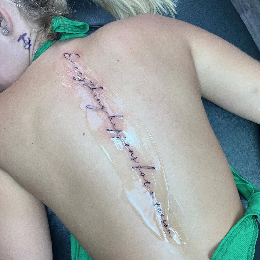 “Everything happens for a reason” 🫶🏻 

Made at @poisoninktattoos

#script #cutetattoo #smalltattoo #tattooartist #love #fyp #fypシ #funday #inkedgirl #tattooideas #poisoninkbasingstoke #tattooideas #tattoolovers #fineline #finelinetattoo #scripttattoo #singleneedle #basingstoke #viral