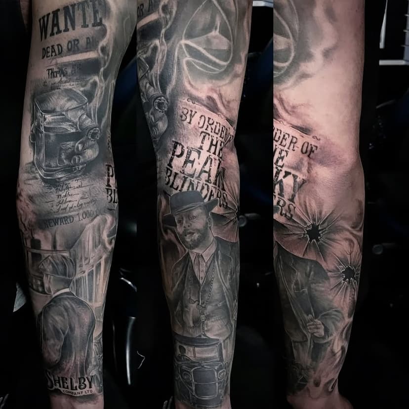 Gap filers today on this Peaky sleeve in progress.👌🏻

Done using:

@yayofamilia 
@empireinks 
@kwadron 
@starrtattoosupplies 
@fkirons 
@stencilstuff