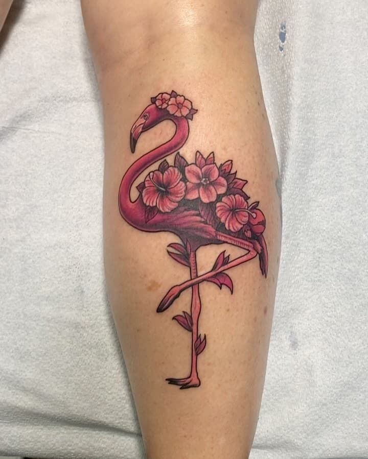 Fun little jammer today! #flamingotattoo #colortattoo #flowertattoo