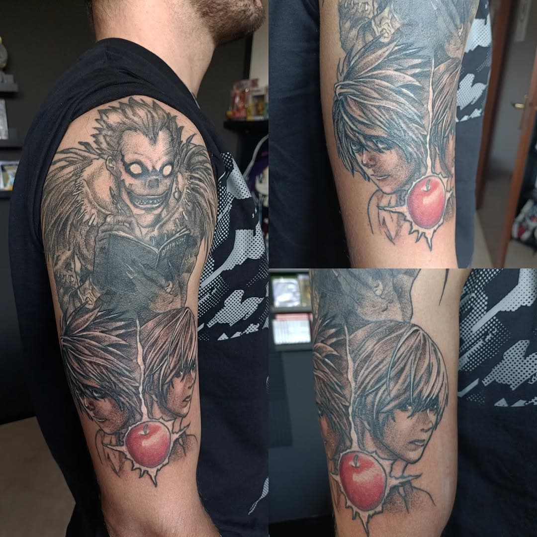 Death note full arm work in pro
Mi sto davvero tanto divertendo a fare questo progetto al quale tengo molto,essendo io un'appassionata di death note 🖤
#deathnotetattoo #animetattoo #animetattooartist #blackandwhitetattoo #claryscarlettattoo