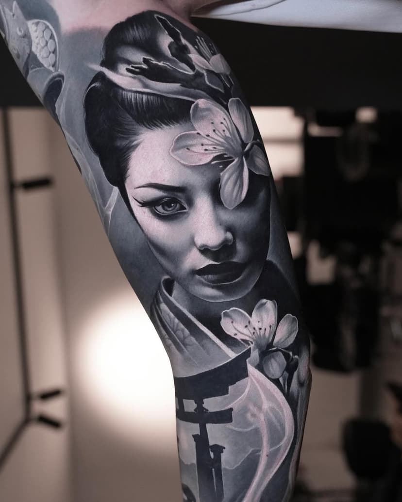 Japanese sleeve is done.. )
@kwadron @rawpigments @tattoopharma 
#blackandgreytattoo #tattoopharma #tattoopharmaproteam #kwadron #kwadroncartridgesystem #kwadronwolfpack #kwadronneedles #rawink #rawtattooinks #japanesegirl #geisha #samurai #geishatattoo #japanesetattoo