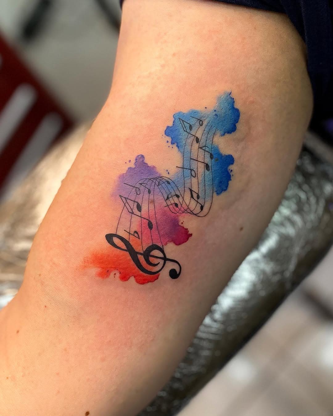 Tatuagem do @danielrcamargo 🙏obrigado ✌🏽 . Quer orçar sua tattoo nova? Chama inbox 📥 ou WhatsApp 📲 19 98931-1879
.
.
#tatuagem #tatuagemcolorida #tatuagemaquarela #aquarela #music #tatuagemmusical #tatuagemmasculina #tatuagemfeminina #tatuagemdelicada #tatuagembrasil #tatuagemfineline #tatuagemsp #tatuagembr