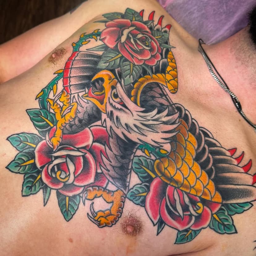 All done with this super fun chest Eagle! 
#eagletattoo #tradionaltattoo #tradtattoos #boldtattoos #americantraditional