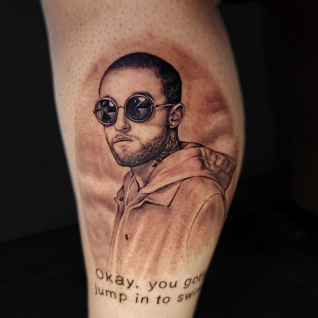 Here's a Mac Miller portrait 
Im looking to do more celebrity portraits. 
if you would likesomething similar email me at;
erikespinozatattoo@hotmail.com

#dfwtattoos #dfwtattoo #dfwtattooartist #dallastattoo #dallastattoos
#dallastattooartist #texastattoo #texastattoos #texastattooartist #dallastattoo #texasink #macmiller #macmillertattoo #portraittattoo #realismtattoodallas #portraittattootexas