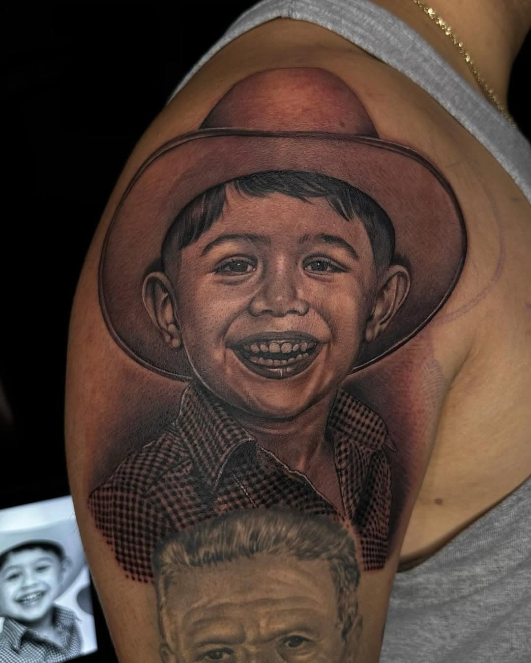 Portrait from last night setting appointments for late April and May for appt or any questions contact me at 8188750195 or email me at saulmoratattoo7@gmail.com #portraittattoo #portrait #portraitrealism #blackandgreytattoo #bng #blackndgreytattoo