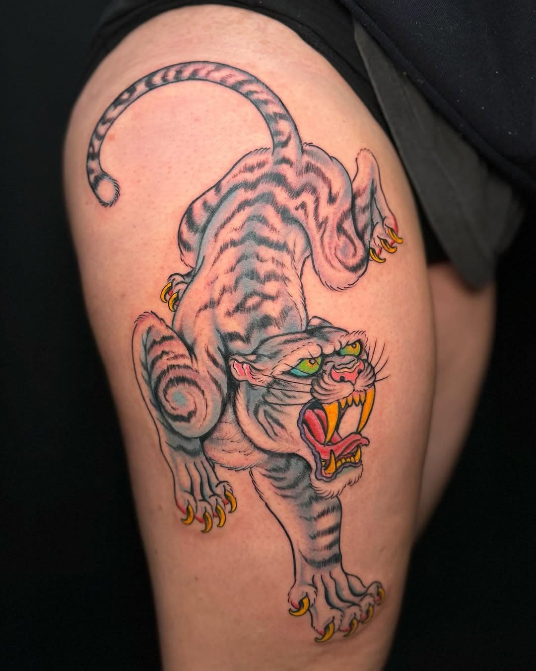 Sabertooth tiger for Erika done @boartoothtattoo . Plus a healed one from my last trip.
DM me for bookings:
📍 @mantra_tattoo & @blacklettertattoo 12th-23rd
📍 @slctattooexpo March 29th-31st
📍 @boartoothtattoo April 2nd-7th