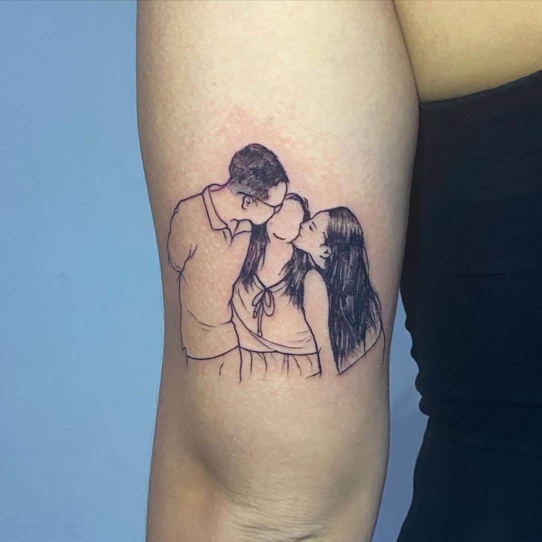 família é a base de tudo 
Curtiu essa homenagem? 
Deixa seu comentário 
.
.
.
#family #tattoofamily #tattoodesign #tattooing #tattooideas #tattoodesenho