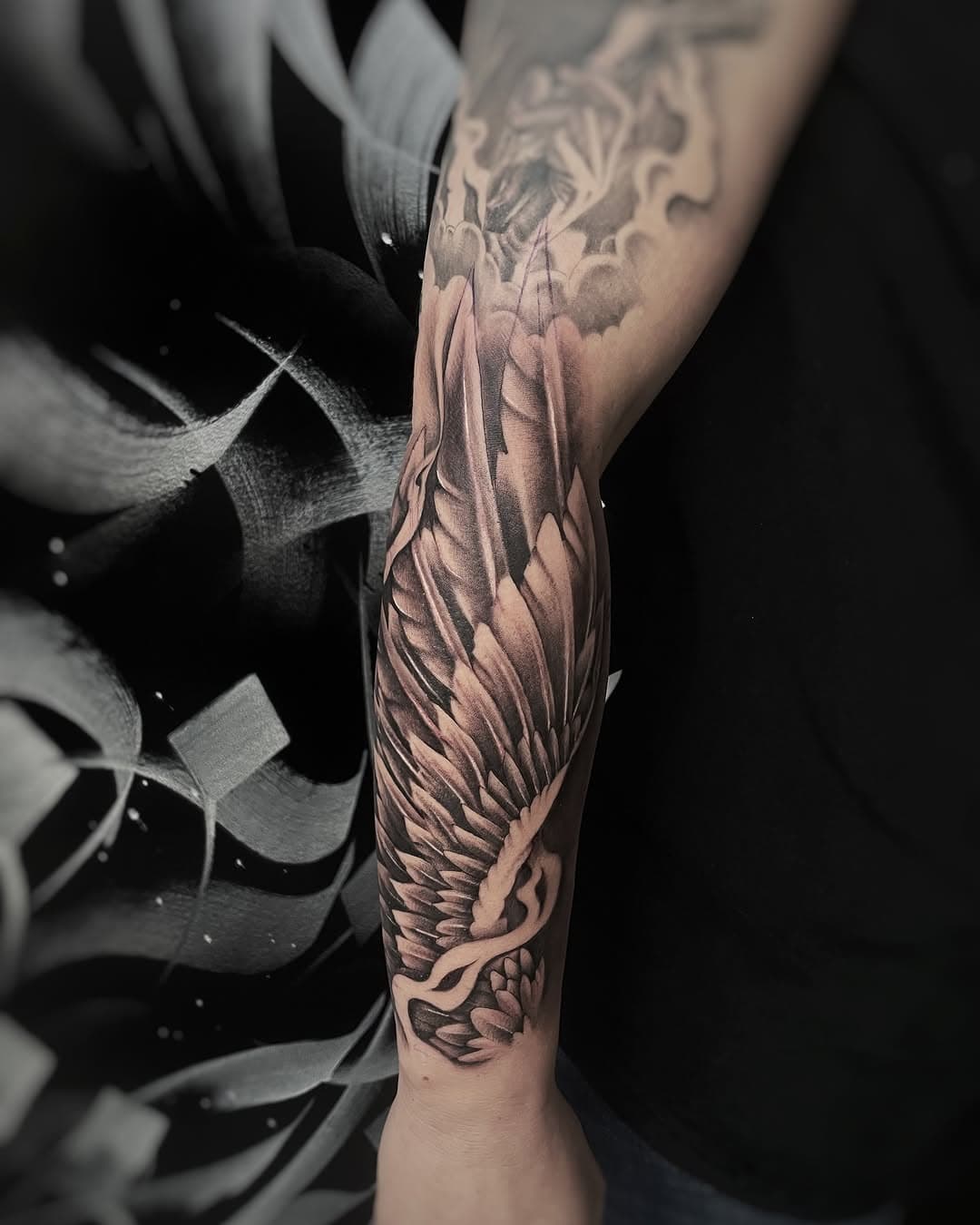 Wer seinen eigenen Weg geht, dem wachsen Flügel!
Danke für dein Vertrauen in meine Künste 🙏🏽
.
.
.
.
#tattoo #artist #inked #wingtattoo #frankfurt #tattooartist