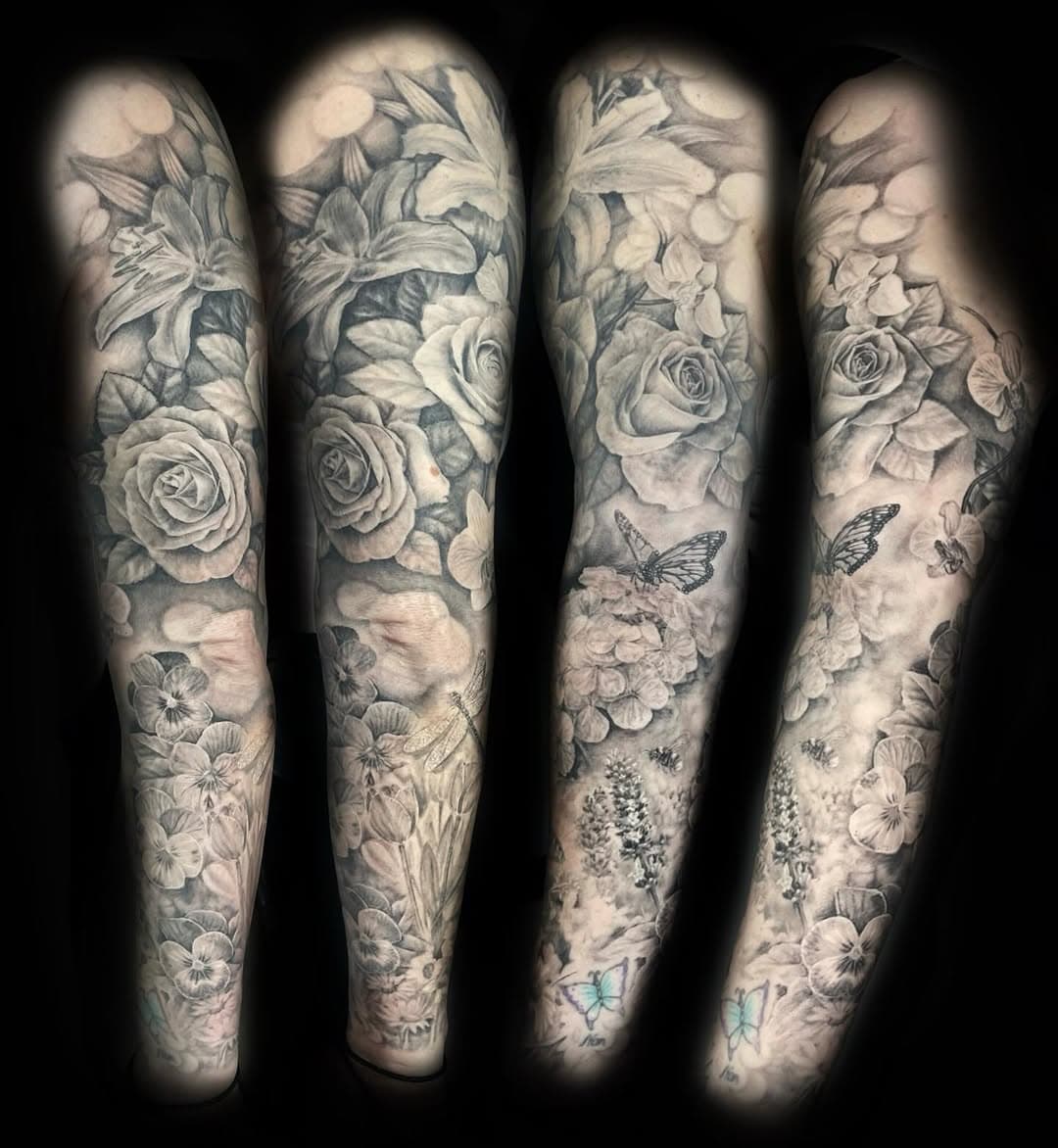 #picoftheday #photoftheday #ink #inkedup #inked #tattoo #tattoos #tattooart #tattooartist #essextattoo #tattoodesign #essex #tattoolife #realism #realismtattoo #realistictattoo #colourtattoo #blackandgrey #blackandgreytattoo #dynamicink #blackandgreyink #instatattoo #girlswithtattoos #guyswithtattoos #blackandgreyrealism #tattoostudio #tattoolovers #cheyenne_tattooequipment #fusion_ink