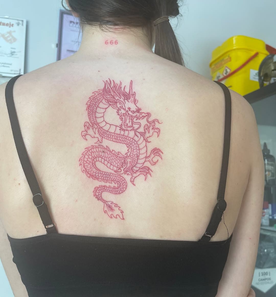 Dragón japonés en tinta roja 🐉🀄️ C/Luis de Góngora 4 ,Madrid,Chueca 📍#tattoochueca #inkchueca #chueca #madrid #tattoomadrid #tattoo #ink #tattooink #ninotattooestudio #tattoolife #tattoinsta #tattooeds #tats #inkman#tattoos #tattoostyle #realistictattoo #inkedgirl #ink #tattooartist #blackandgrey #dragontattoo