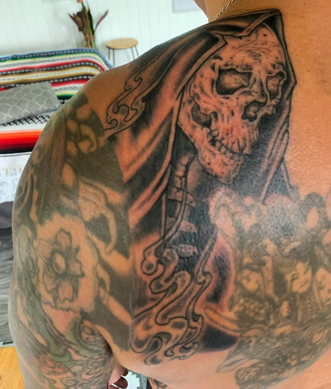 Some add-on work to a good friends back. The older tattoos are not mine, but still cool.