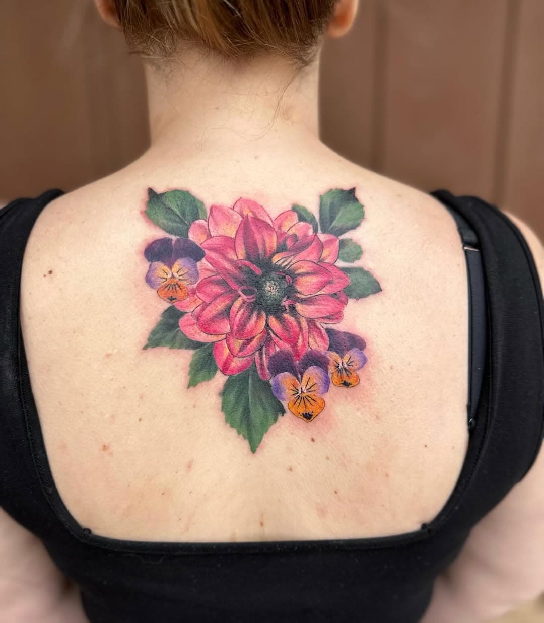 Just a little cover up! 
•
•
•
•
•
#ink #inktailor #tattoo #tattooartist #minnesota #minneapolis #mntattooers #floral #floraltattoo #dahlia #viola #dahliatattoo #flowers #flowerstattoo #cheyennetattooequipment #fusionink #solidink #coveruptattoo #hypafix #hushanaesthetic