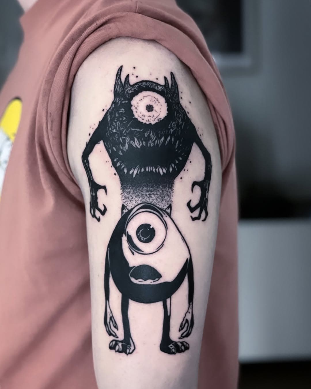 Mike Wazowski 👿
.
.
.
.
.
.

#mystaelectric#pixar#mikewazowski#mikewazowskimemes#tattooflash#disneypixar#monstersinc#armtattoo #darkbeauty#dark#black#tattoo#contemporaryart#tattoos#blackworkers#blacktattooing#darkart#darkartwork