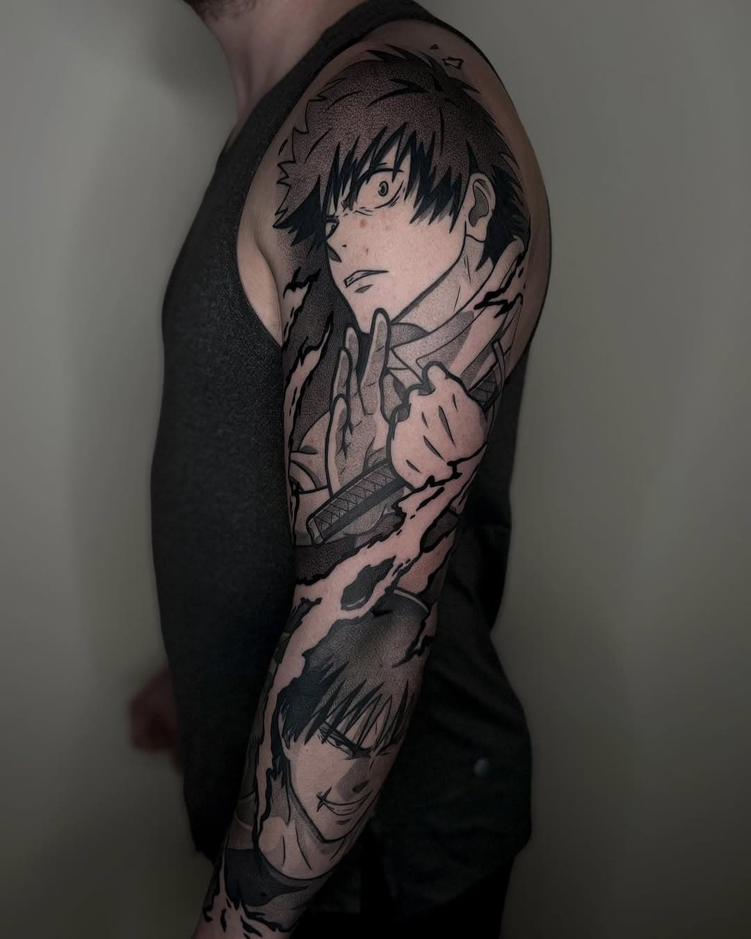 Finally finished up this Jujutsu Kaisen sleeve I’ve been working on! Really been loving doing more themed sleeves lately 🖤🖤🖤

Done with @creamtattoosupply @allegoryink 

•

#jujutsukaisen #jjk #jjktattoo #animetattoo #animetattooartist #blackworktattoo #blackworktattooartist #michigantattooartist #michigantattooer #creamtattoosupply #allegoryink