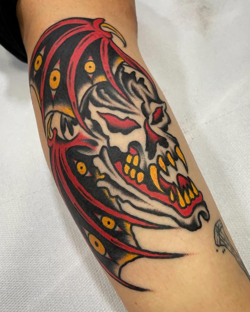 Hyper talented @nicksalvetti joined the @thegrimreapertattoo team
🖤🕉️🖤