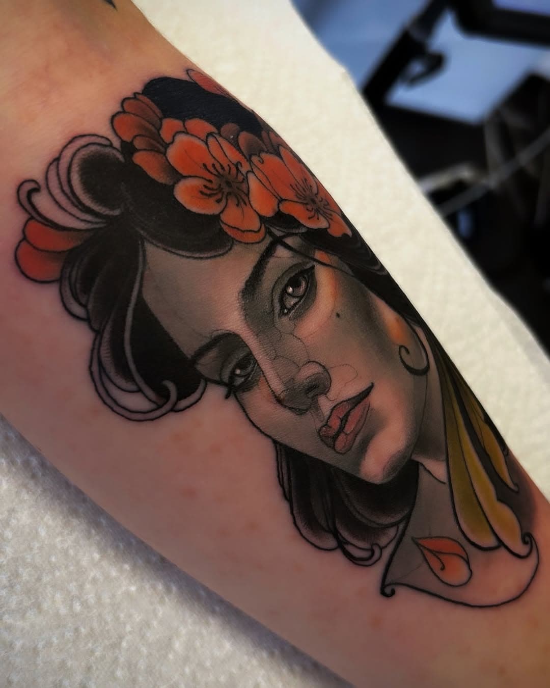 ❖BLOSSOMS❖

Really enjoyed doing this smaller piece! Huge projects are always welcomed but I’d love to get some smaller pieces booked in so I can finish something in one session :) 
Drop me a message if you’d like to get booked in! 
SPACES THIS MONTH AND JUNE

Sponsored by @yayofamilia @tktxnumbofficial 

Done using @yayofamilia @starrtattoosupplies @rotaryworks @dermagloink