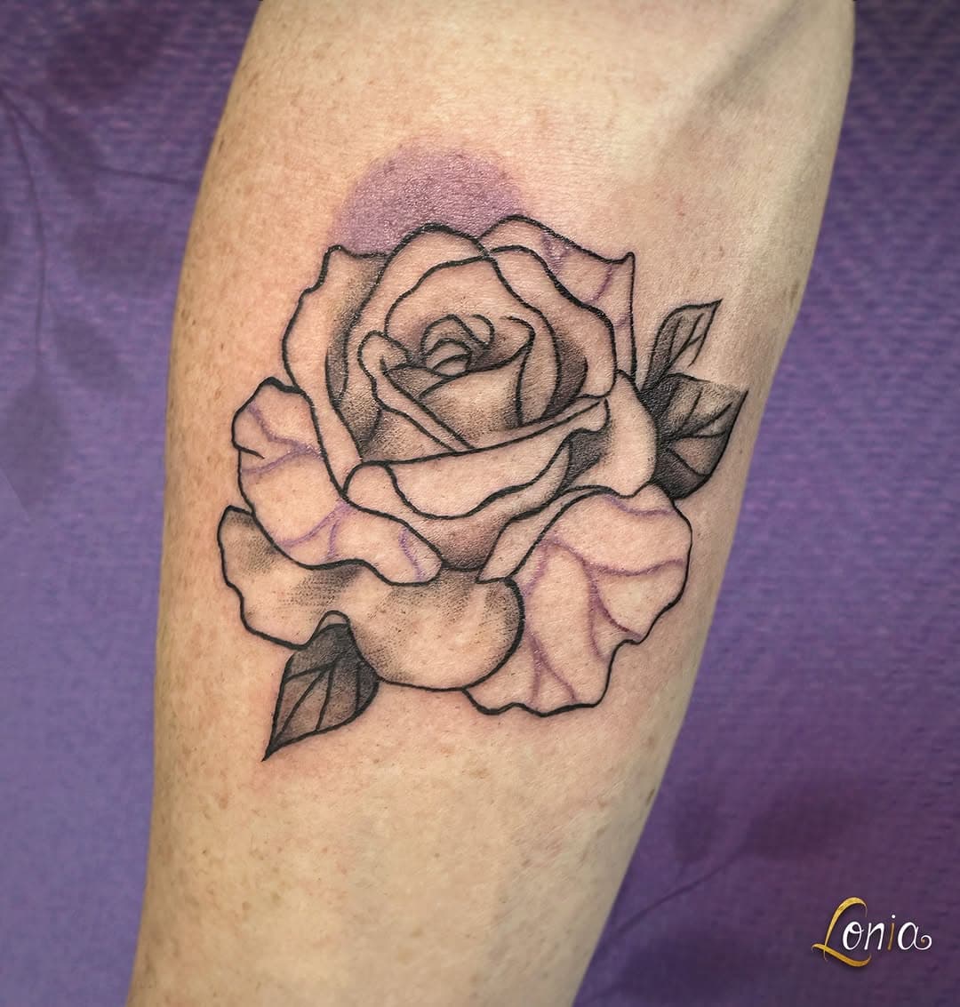 Merci Olivier 🌹
.
.
.
.
.
#lonia #troyes #tattootroyes #tatouage #tattoo #tattoos #flower #flowertattoo #goldtattoo #love