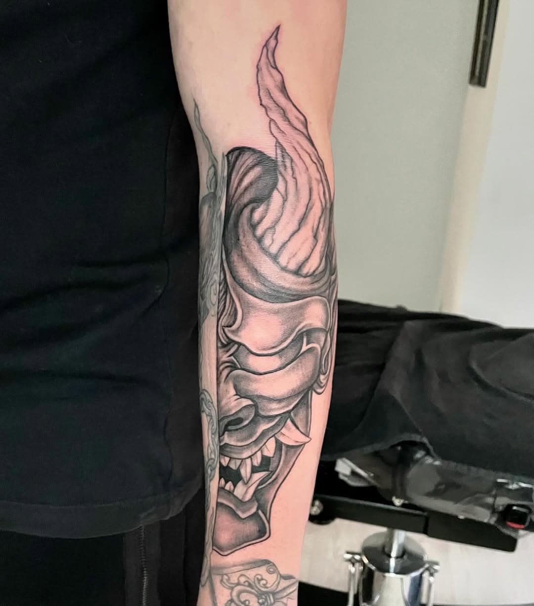 #picoftheday #photoftheday #ink #inkedup #inked #tattoo #tattoos #tattooart #tattooartist #essextattoo #tattoodesign #essex #tattoolife #japanese #realismtattoo #realistictattoo #colourtattoo #blackandgrey #blackandgreytattoo #dynamicink #blackandgreyink #instatattoo #girlswithtattoos #guyswithtattoos #blackandgreyrealism #tattoostudio #tattoolovers #cheyenne_tattooequipment #fusion_ink