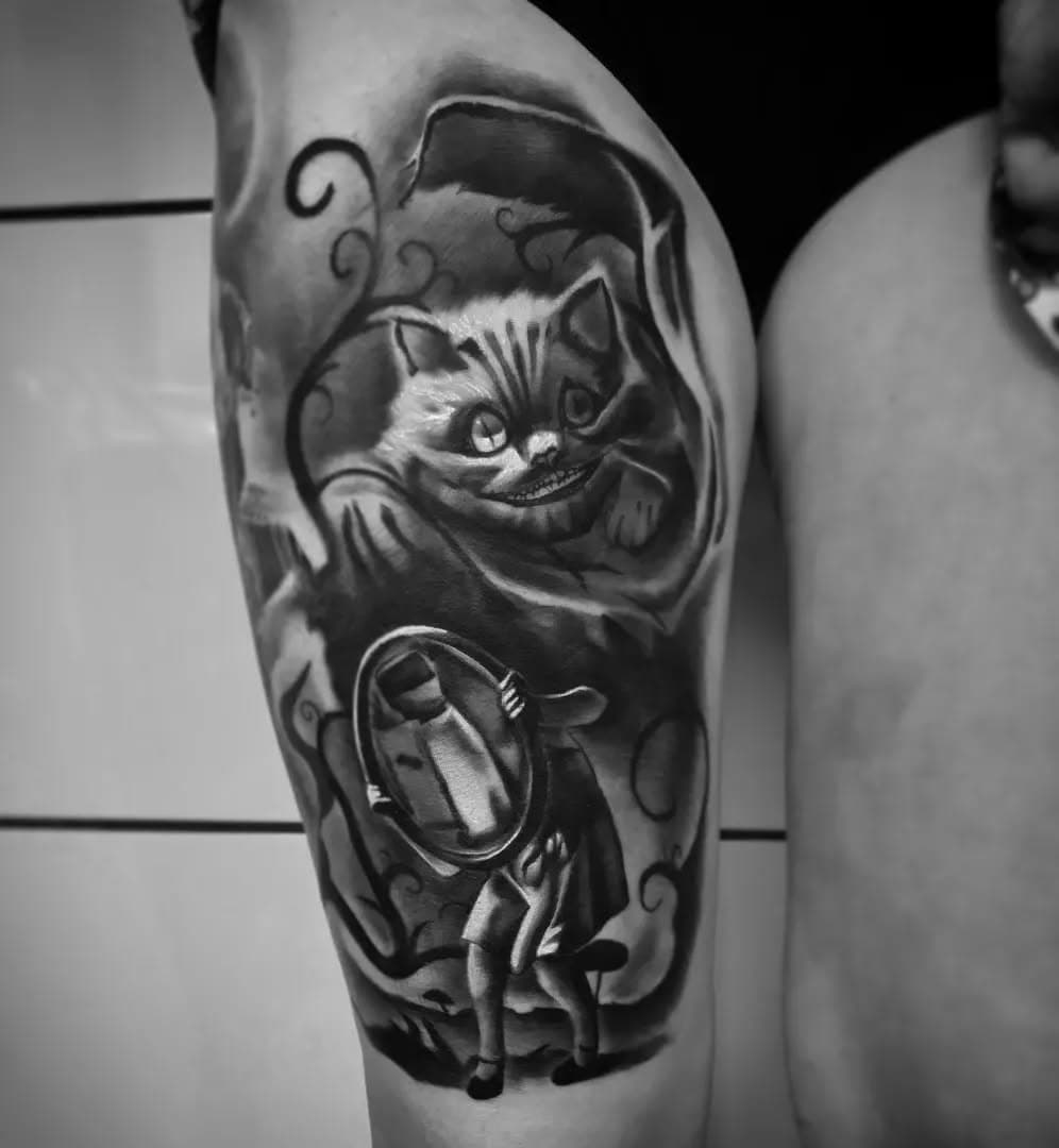 #aliceinwonderland #alicjawkrainieczarów #greywash #greywashtattoo #greywashtattoos #blackandgreytattoo #czarnobiałe #tatuaż #tattoo #kielce #kielcetattoo #kielcetatuaż #tatuazcieniowany #czarny #biały