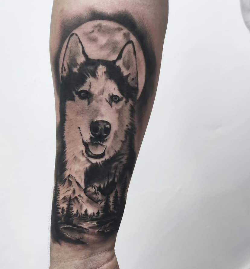 Otra mascota, super lguapo salió Logan, by @ivan_trasno en @trasnotattoo 

#husky #huskylove #tattoohusky #tattooing
#tatuajerealismo #tattoolife #tatuajemascota #perretes #inkespaña #tatuajesculleredo #tatuajes