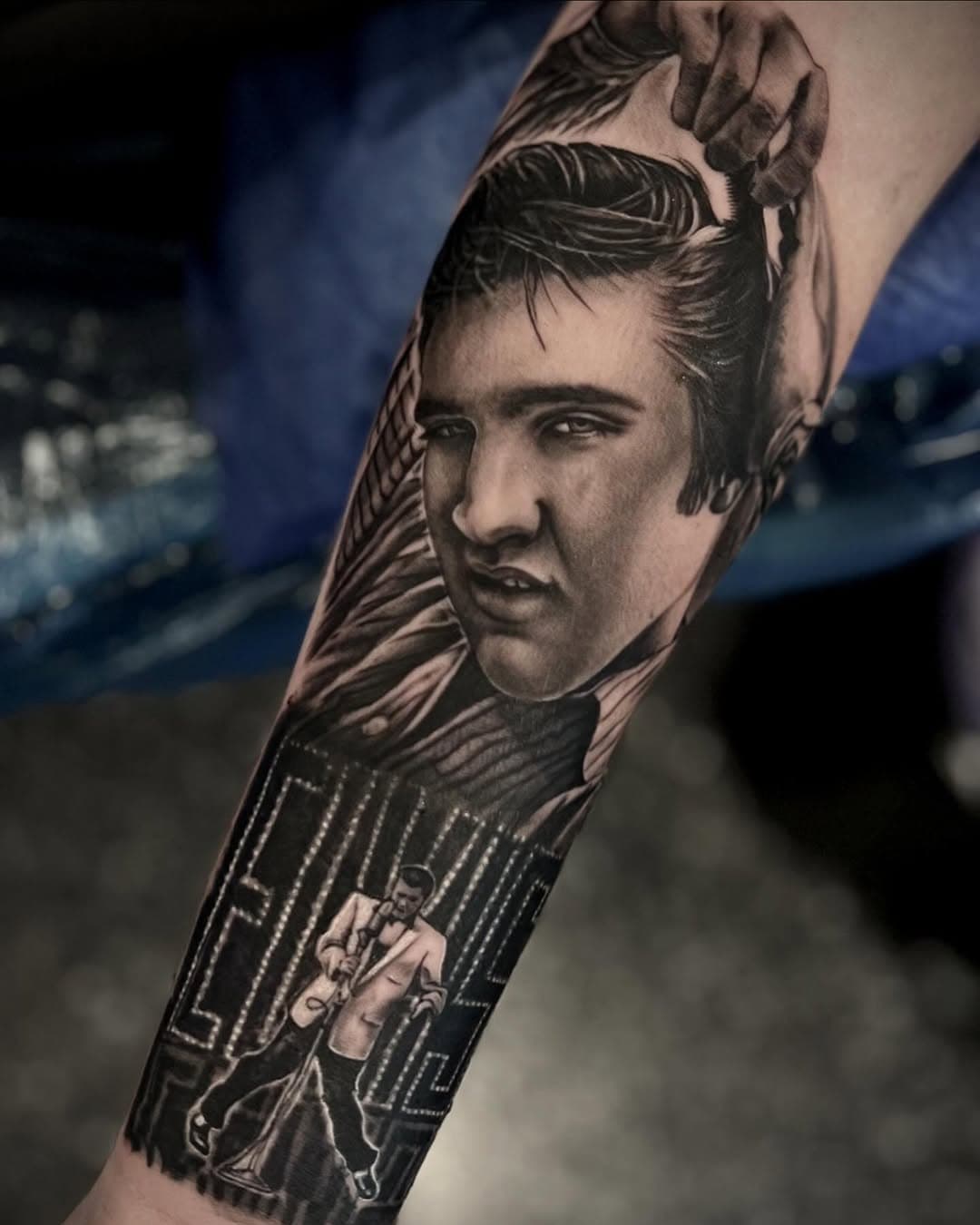 Had a lot of fun with this #elvispresley #coverup #protrait #blackandgreytattoo @_numb_skulled @numbuptattoo @irikolor @dynamiccolor @tattooconnect @criticaltattoosupply #torque @dynamiccolor  @tattooconnect @allinked @sullenaustraliaofficial @inkers_downunder @inkedaustralia  @worldwideinkmag  @worldwideink_  @inkmoneyaus #inked #tattooideas #realistic #realistictattoo #realism #realismtattoo #tatts #tattoos #tatted #tattooist #tattooart #tattooartist #colouredtattoo #tattoosofinstagram #tattsofinstagram #ink #blackandgreytattoos #sunshinecoasttattoo #sunshinecoasttattooist to #sunshinecoastartist #noosatattoo #noosatattooist #noosaheads #peregiantattoo #peregianspringstattooartist