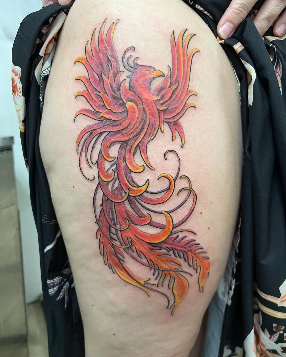 Lovely to make this phoenix 🐦‍🔥 for Vivian, finished on Monday evening after a small@retouch session to check@the vibrancy of the yellow and emphasis on the lines. I ve been working flat out the last 3 months which means posting hasn’t been a priority, hopefully I lll have a bit more time to catch up@with those pieces. Enjoy the sunshine and thankyou for looking.  #phoenix #phoenixtattoo #exetertattoo #forestreetexeter #exetertattooist #colourtattoo #mermaidslair