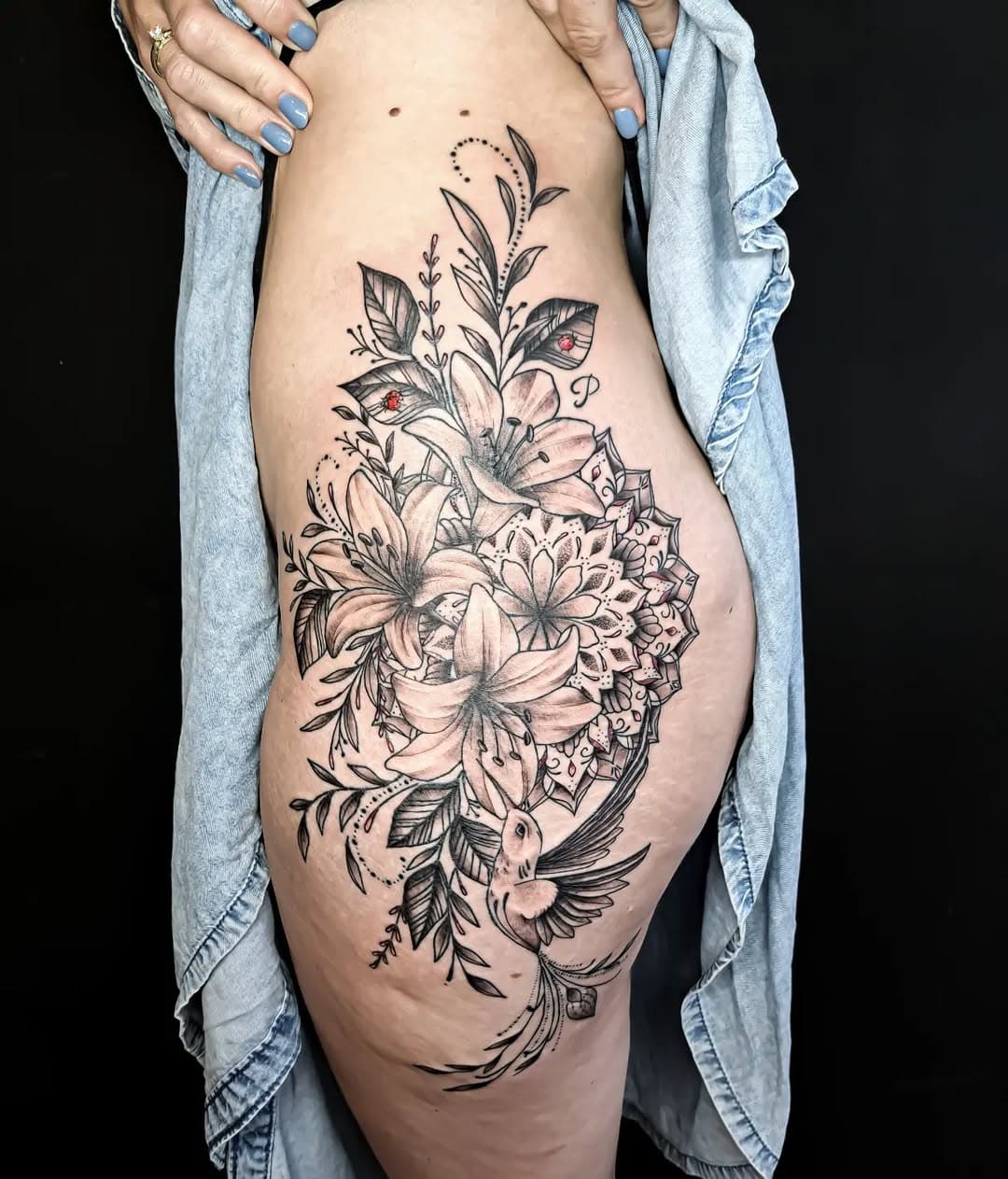 Floral mandala piece
Thnx for the trust 🫶
Artist : Sander Broers 

#justdoit #venray #tattoo #tattooartwork #tattoofeminina #tattoofashion #tattoomodel #tattoostyle #tattooshop #tattoos #tattoodesign #tattooartist #tattooart #tattooofinstagram #ink #inked #inkstagram