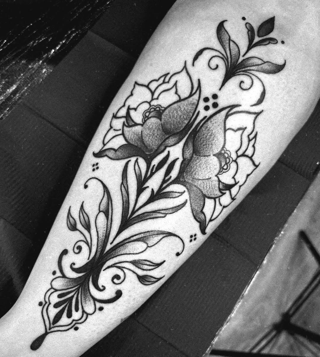 Thank you @k11_kw for getting this flash design! 🖤💖🥳 you’re a pure babe! 😘🥳💖
:
@black.moon.tattoos 
:
#ornamentaltattoo #ornamental #ornamentaltattoodesign #tattooed #blackwork #blackworktattoo #blackworktattooartist #stippled #stippling #shintattoo #stippled #blackworkerssubmission #blackworktattoos #ornamentalblackworktattoo #tattooing #tattooinspiration #tattooinspo #uktta #frome #somerset #uk #frome