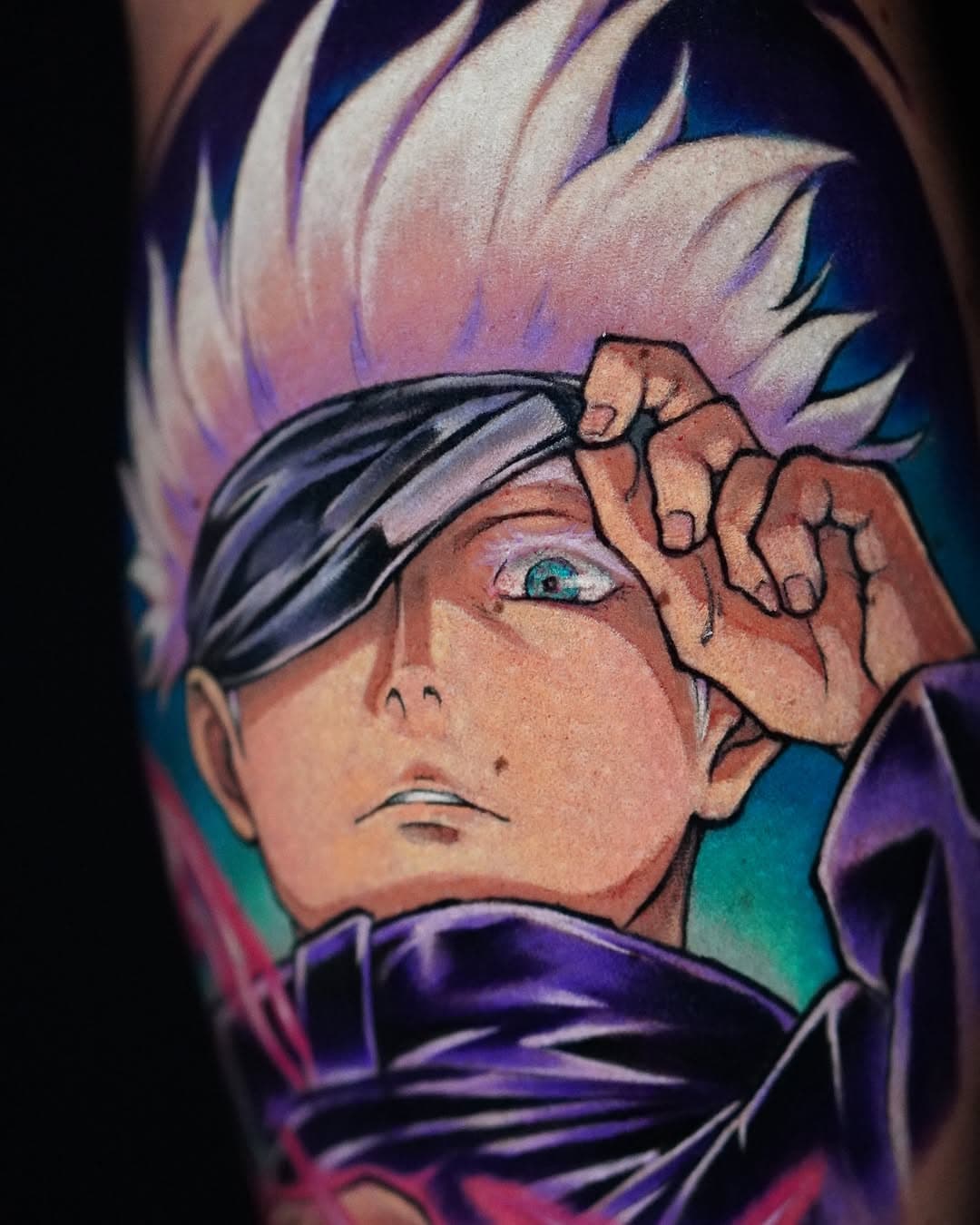 First session for this Satoru Gojo from Jujutsu Kaisen! Had a blast working on this piece. If you’re a fan of Gojo’s badassery and that limitless charm, you’ll love this one. Drop a comment if you think Gojo’s the best sensei! 💥🔥

#tattoo #tattooart #anime #animeart #jujutsukaisen #satorugojo #gojo #animetattoo #otaku #manga #animelover #tattoolife #tattoosofinstagram #inked #tattooartist #art #tattoolove