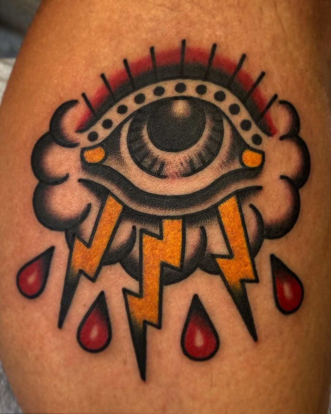 eye if the storm i guess @depictiontattoos 
.
.
.
.
.
.
.
#traditionaltattoo 
#dallastattooartist 
#fortworthtattooartist