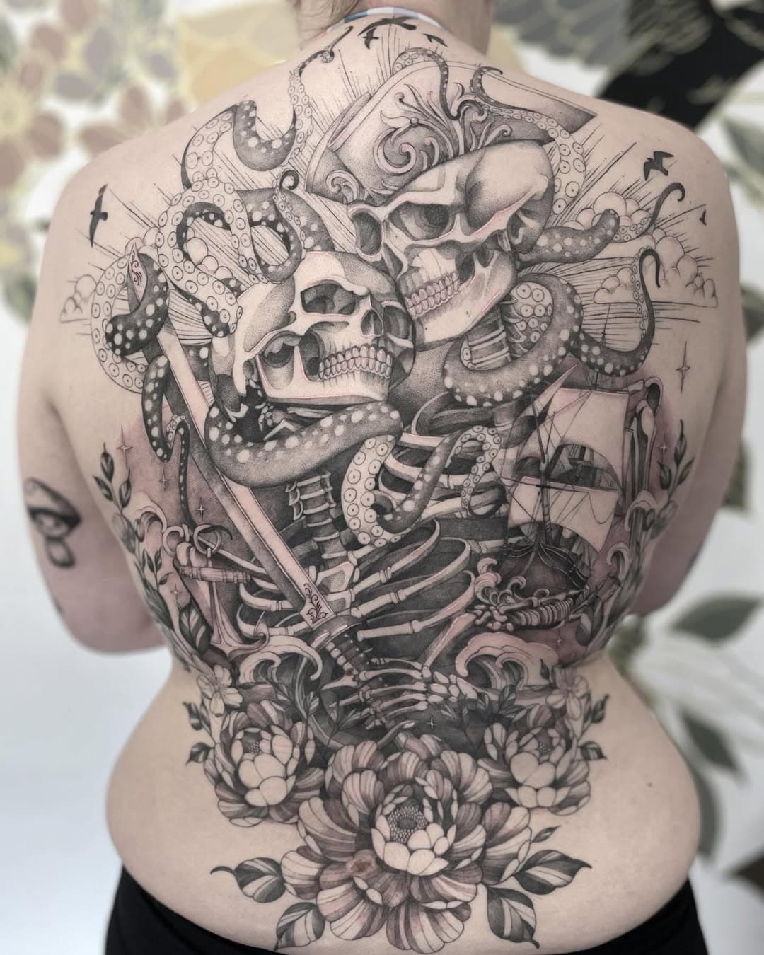 Cannot express how lucky I am to have the best clients, thank you so much @spammii93 for being a legend and trusting me with this epic back piece 💀 I would love the opportunity to do more larger scale pieces like this, dm me with your ideas 🖤 #backtattoo #loverstarot #blackwork #blackworktattoos #blackworkers #lymingtontattoo #southamptontattoo #southamptontattooartist #southamptontattoostudio #bournemouthtattoo #bournemouthtattoostudio #bournemouthtattooartisit #tattoo #finelinetattoo #piratetattoo